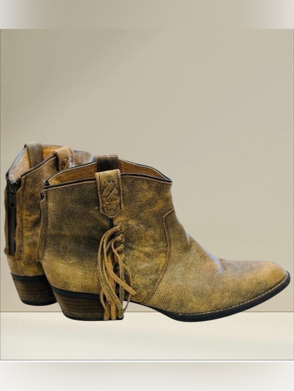 Very Volatile Lookout Fringe Leather Women's Booties Size 10